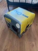 New York poef met Bluetooth box, Ophalen, Rond, Minder dan 50 cm, Zo goed als nieuw