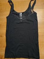 Zwart hemdje met kant maat M, Kleding | Dames, Tops, Maat 38/40 (M), Zwart, Ophalen of Verzenden, Zo goed als nieuw
