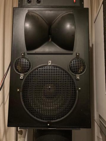 Speakerset voor kleine PA of studio