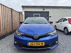 Toyota Auris 1.8 Hybrid Dynamic Automaat | Cruise | Clima, Gebruikt, Euro 6, 4 cilinders, Met garantie (alle)
