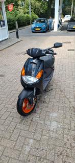 Peugeot vivacity 50cc 2 takt, Fietsen en Brommers, Scooters | Peugeot, Ophalen of Verzenden, Gebruikt, Vivacity