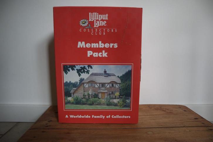 Lilliput Lane member pack 1998 1999 Kiln Cottage, Verzamelen, Beelden en Beeldjes, Nieuw, Overige typen, Ophalen of Verzenden