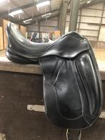 Graziozo dressuurzadel zwart 18 inch/mw, Ophalen of Verzenden, Zo goed als nieuw, Dressuur