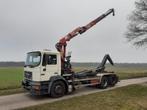 MAN 6x2. Haakarm en 12t-meter kraan., Auto's, Vrachtwagens, Achterwielaandrijving, MAN, Wit, Te koop