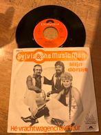 Sylvia & The Music Men - Mijn Dorpje / Hé vrachtwagenchauffe, Ophalen of Verzenden, Gebruikt, Overige formaten, Levenslied of Smartlap