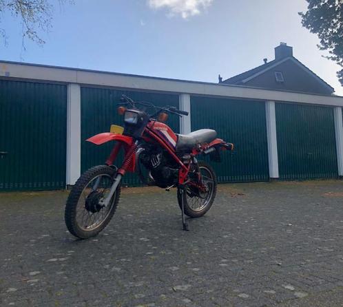 Gevraagd oude brommers, Fietsen en Brommers, Brommers | Crossbrommers, Zo goed als nieuw, Derbi, Ophalen