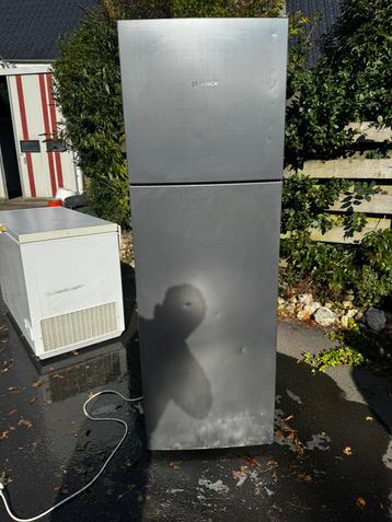 Bosch koel-vriescombinatie beschikbaar voor biedingen