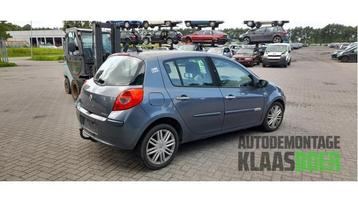 Achterklep van een Renault Clio (TEJ47) beschikbaar voor biedingen