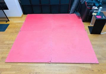 🔴 OPRUIMING 🔴 Judomat puzzelmat sportmat beschikbaar voor biedingen