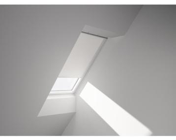 Velux verduisterend rolgordijn beschikbaar voor biedingen
