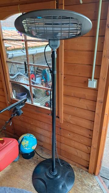 Bestron 2000w terrasverwarmer beschikbaar voor biedingen