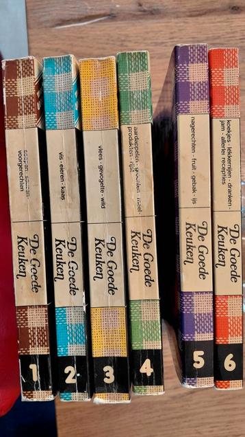 Set van 6 Kookboeken 'De Goede Keuken' 1977 beschikbaar voor biedingen