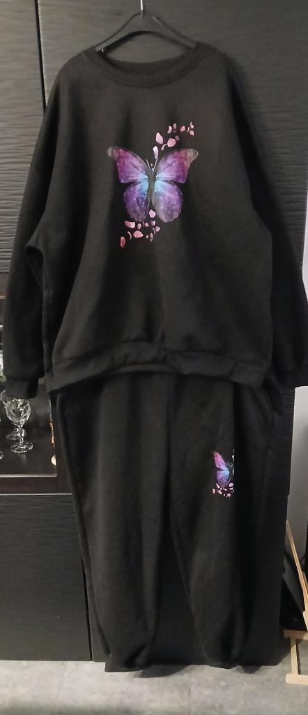 nieuwe Zwarte huispak met paarse vlinders maat 52/54 ,, Kleding | Dames, Grote Maten, Nieuw, Overige typen, Zwart, Ophalen of Verzenden