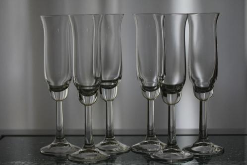 Ambasador Leerdam flutes 19cm, Antiek en Kunst, Antiek | Glas en Kristal, Ophalen