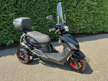 IVA T3 2.0 Zwart 3 wiel scootmobiel met garantie Jaar: 2023 beschikbaar voor biedingen