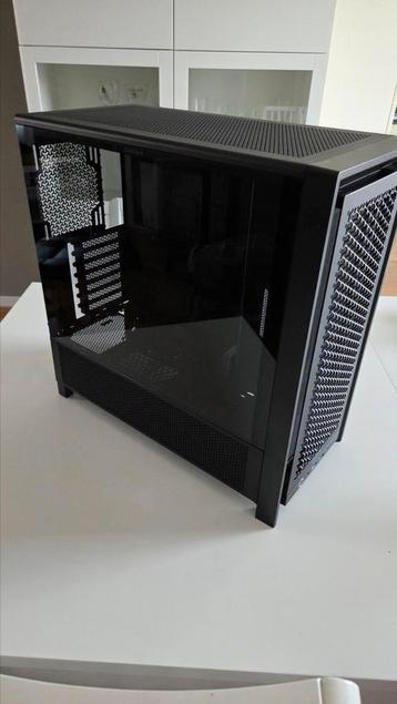 Corsair FRAME 4000D beschikbaar voor biedingen