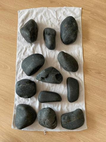 Beach pebbles 12-15cm beschikbaar voor biedingen