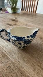 Melkkannetje “Beatrix”, Maastrichts aardewerk, Antiek en Kunst, Antiek | Servies los, Ophalen of Verzenden