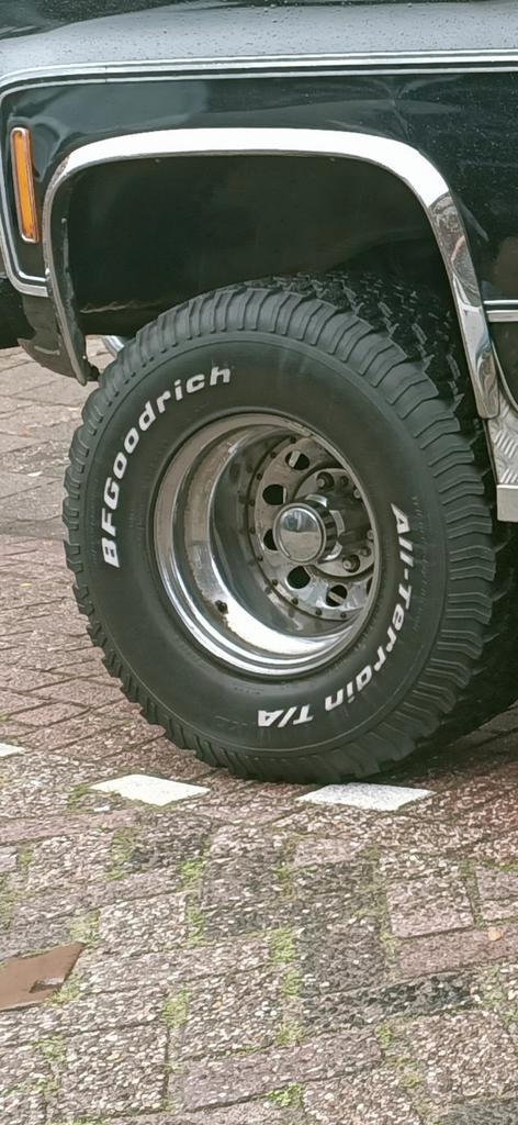 6x139,7  6 gaats staal Chr + BFGoodrich all terrain 33x12.5, Auto-onderdelen, Banden en Velgen, Band(en), All Season, 15 inch
