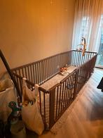 Mooie grote grondbox met 8 hekjes, Ophalen of Verzenden, Zo goed als nieuw