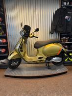 nieuwe Vespa GTS 300 bj 2023 km stand 408, Fietsen en Brommers, Scooters | Vespa, Overige modellen, 300 cc, Maximaal 45 km/u, Ophalen of Verzenden