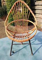 Vintage bamboe kinder stoeltje zit hoogte: 27 cm, Kinderen en Baby's, Kinderkamer | Tafels en Stoelen, Ophalen of Verzenden, Gebruikt