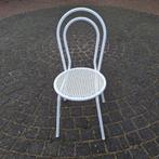 2 stuks wit metalen stoelen, Huis en Inrichting, Stoelen, Ophalen of Verzenden, Gebruikt, Wit