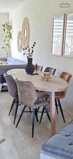 Licht houten zware ovalen eettafel, Gebruikt, 200 cm of meer, Vijf personen of meer, Ovaal