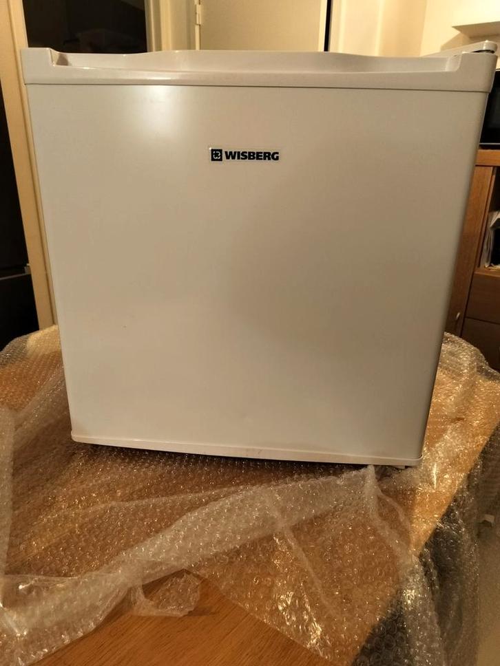Wisberg tafelkoelkast WBMKK50D 46L NIEUW!, Witgoed en Apparatuur, Koelkasten en IJskasten, Nieuw, Met vriesvak, Minder dan 75 liter
