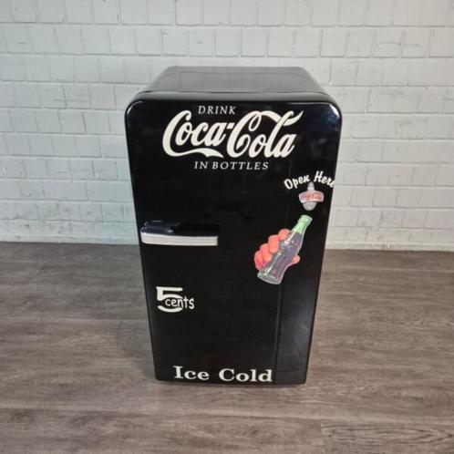 26663 Coca-Cola Koelkast Bosch KDL 0,57 m, Witgoed en Apparatuur, Koelkasten en IJskasten, Nieuw, Zonder vriesvak, 75 tot 100 liter