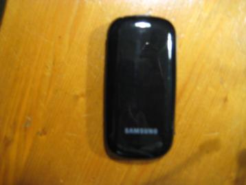 Telefoon Samsung Duos. oud maar werkt(Kaart)er in, 5,= beschikbaar voor biedingen