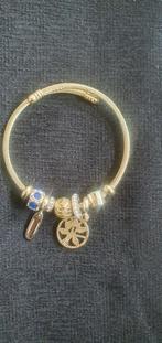 Gouden Armband met Bedels, Sieraden, Tassen en Uiterlijk, Armbanden, Ophalen of Verzenden, Zo goed als nieuw, Met strass, Goud