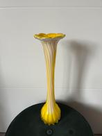 Vintage bloem vorm spiraal vaan murano glas?, Antiek en Kunst, Ophalen of Verzenden