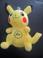 Pokemon Pikachu Thunderbolt  25 cm  pluche figuur, Verzamelen, Ophalen of Verzenden, Zo goed als nieuw