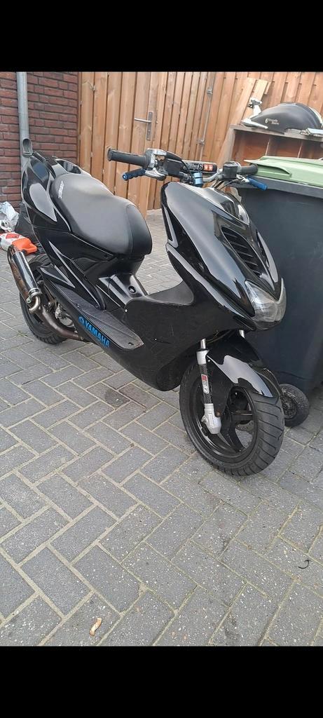 Yamaha aerox 70cc dueplus /roze top, Fietsen en Brommers, Scooters | Yamaha, Nieuw, Aerox, Tweetakt, Ophalen