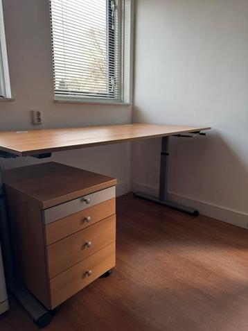 In hoogte verstelbaar bureau 160x80 cm met ladeblok