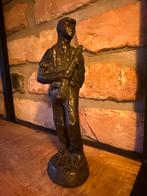 beeld van soldaat nederlands indie, Ophalen of Verzenden, Landmacht, Nederland, Miniatuur of Beeldje