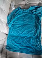 Licht blauw Nike dri-fit shirtje maat M, Kleding | Dames, T-shirts, Ophalen of Verzenden, Zo goed als nieuw, Blauw, Korte mouw