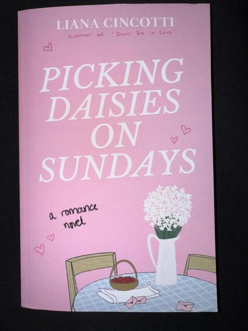 Picking Daisies on Sundays – Liana Cincotti, Boeken, Romans, Nederland, Ophalen of Verzenden