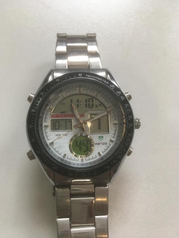 Horloge met Tachymeter beschikbaar voor biedingen