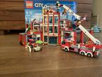 Lego brandweer kazerne 60110 met doos, Ophalen of Verzenden, Zo goed als nieuw