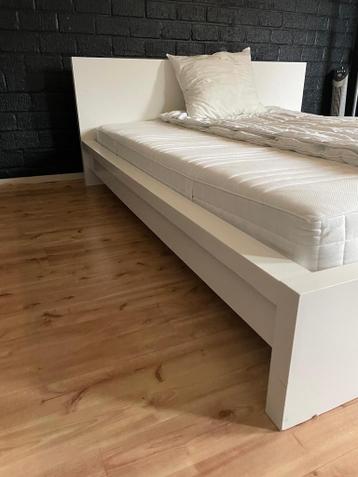 IKEA Malm Bed 160cm - Tweepersoonsbed - afbeelding 4