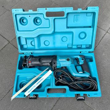 JR3050T Makita Reciprozaag 1010W beschikbaar voor biedingen