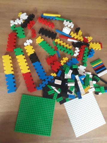 LEGO compatible plastic building blocks beschikbaar voor biedingen