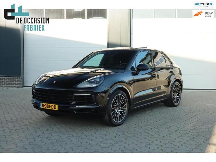 Porsche Cayenne 3.0 E-Hybrid Pano Vierwielbesturing Bose Car, Auto's, Porsche, Te koop, Cayenne, 360° camera, 4x4, ABS, Achteruitrijcamera