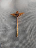 KLM 25 jarig jubileum en stropdasclip, Verzamelen, Speldjes, Pins en Buttons, Ophalen of Verzenden, Gebruikt, Transport, Speldje of Pin