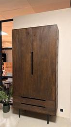 Bruine hoge kast showmodel, Ophalen, 200 cm of meer, 150 tot 200 cm, Zo goed als nieuw