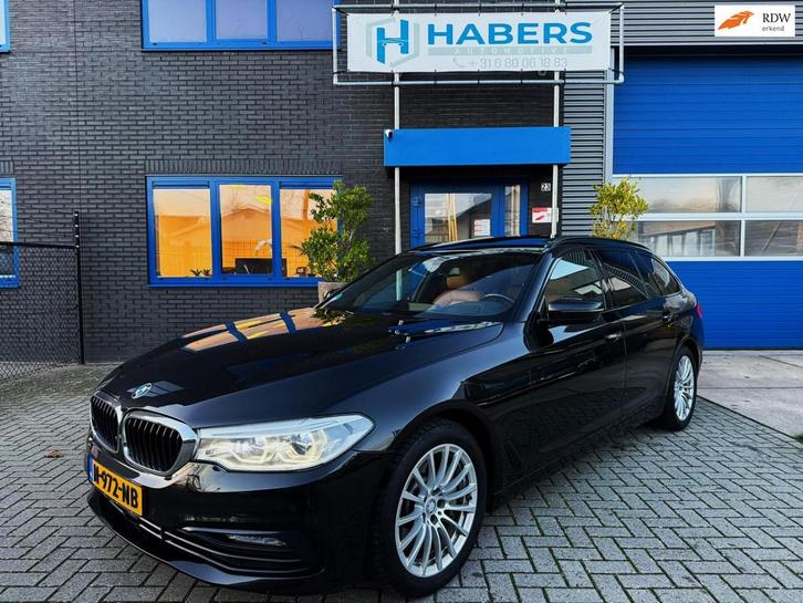BMW 5-serie Touring 530i High Executive 252PK|Prof Navi|PANO, Auto's, BMW, Bedrijf, Te koop, 5-Serie, 360° camera, ABS, Achteruitrijcamera