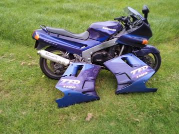 Zijkuipdelen zijkuip van Kawasaki zzr1100 zzr 1100 uit 1992 beschikbaar voor biedingen