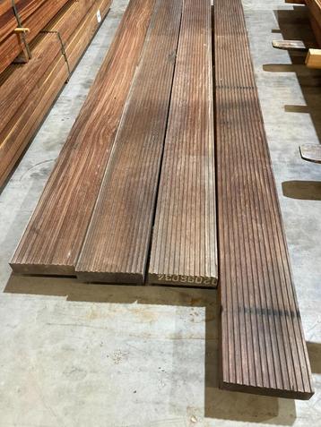 hardhouten balken planken beschikbaar voor biedingen